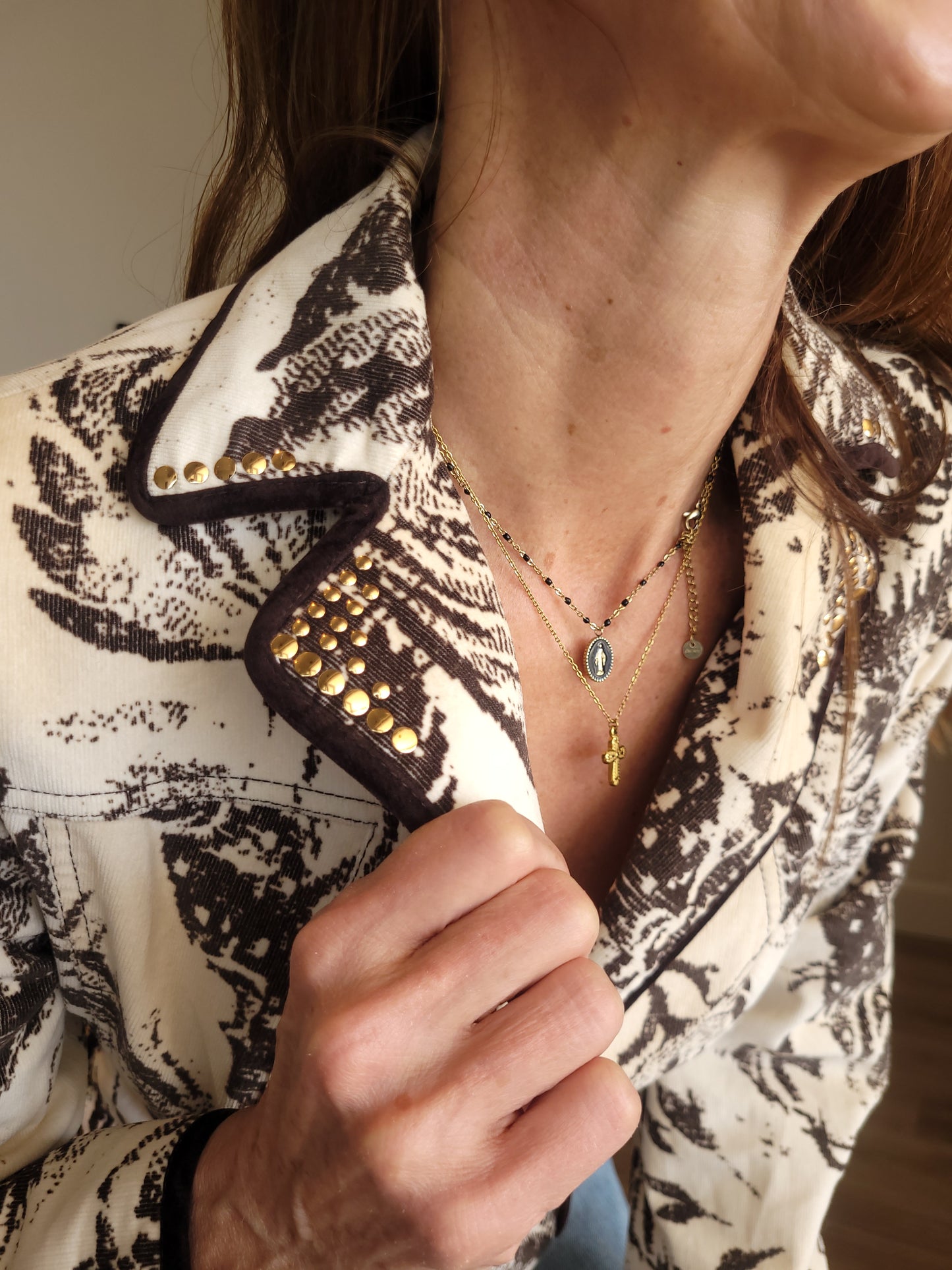 Fine corduroy fully lined jacket with gold stud detail.