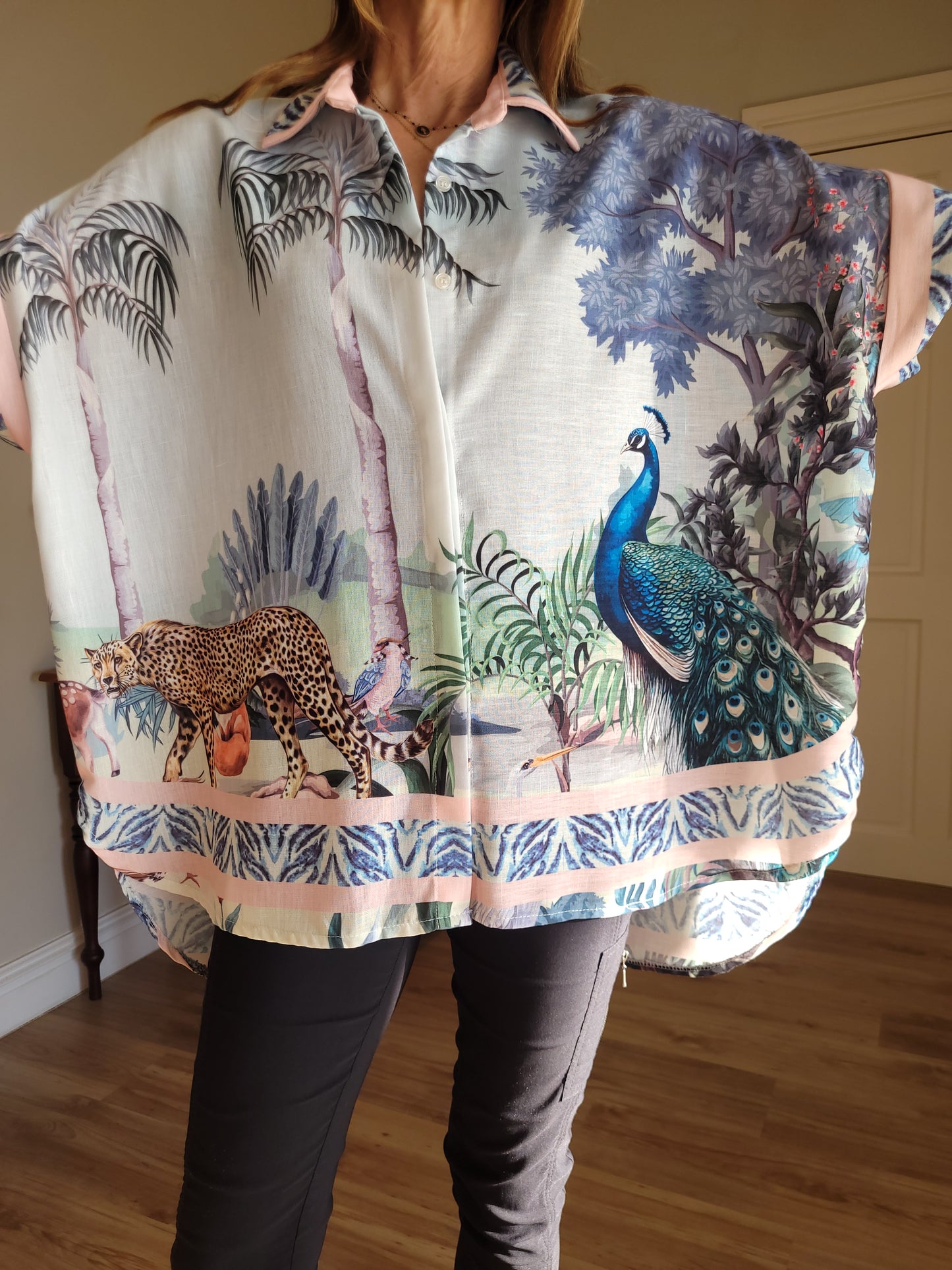 Oversize linen blend shirt.