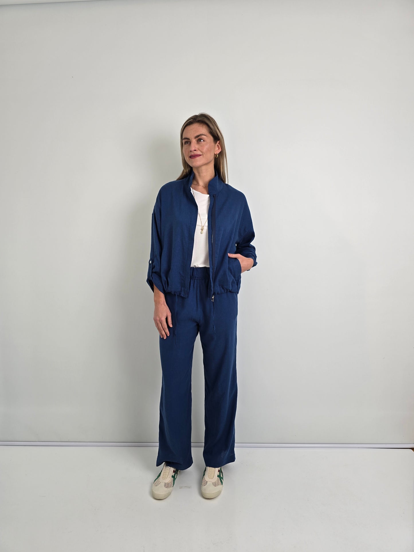 Remi styled zipper jacket