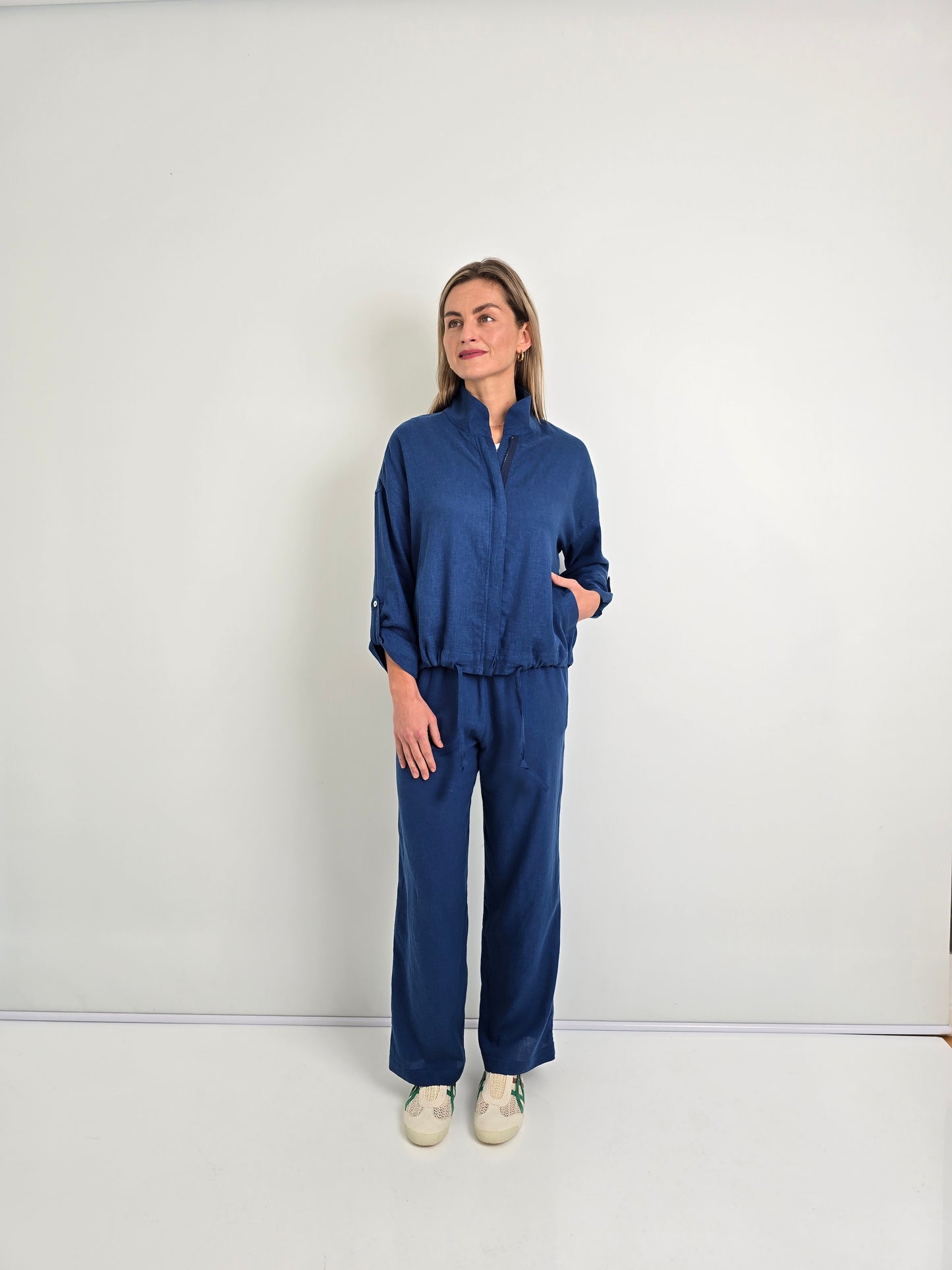 Remi styled zipper jacket