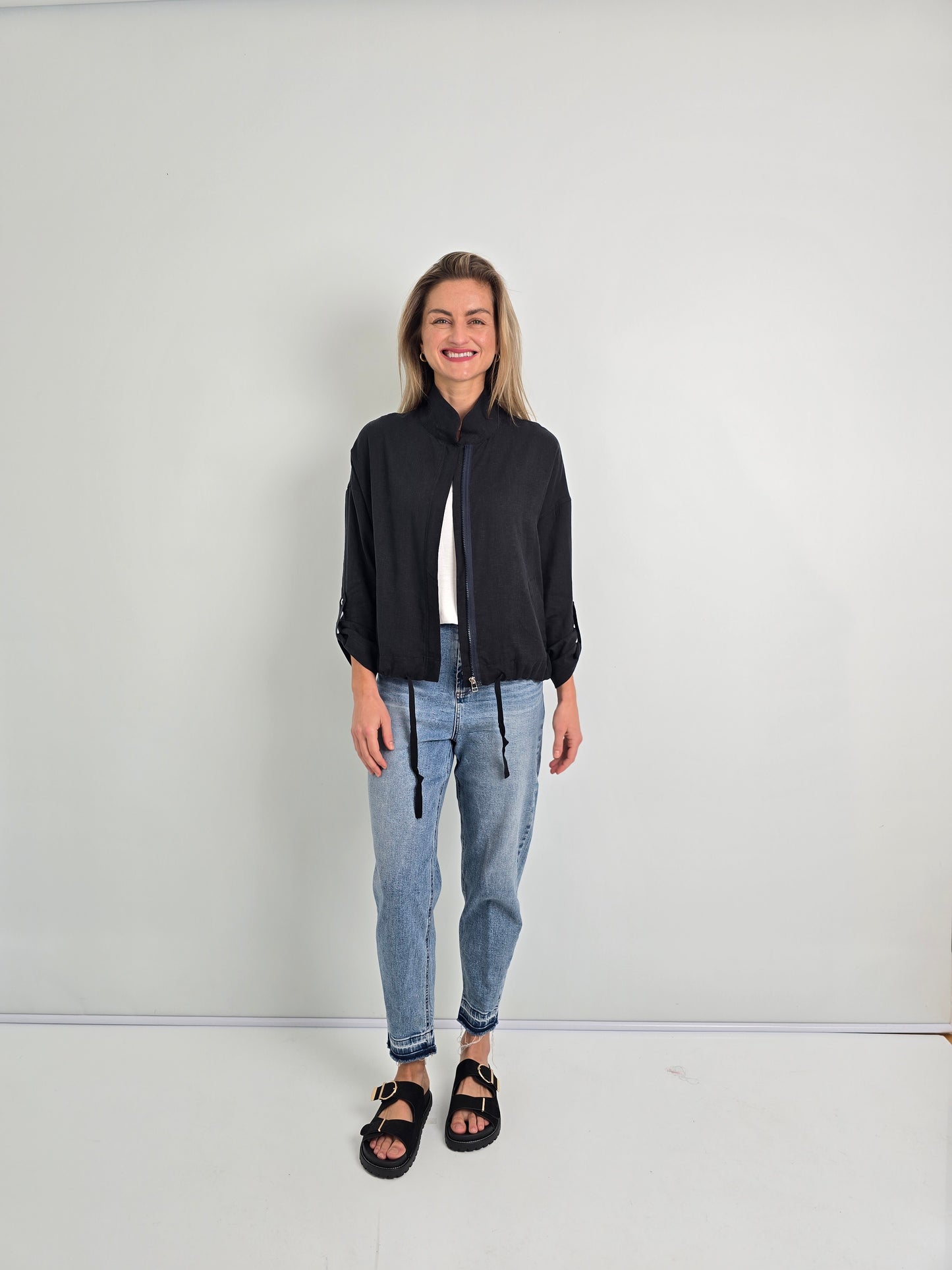 Remi styled zipper jacket