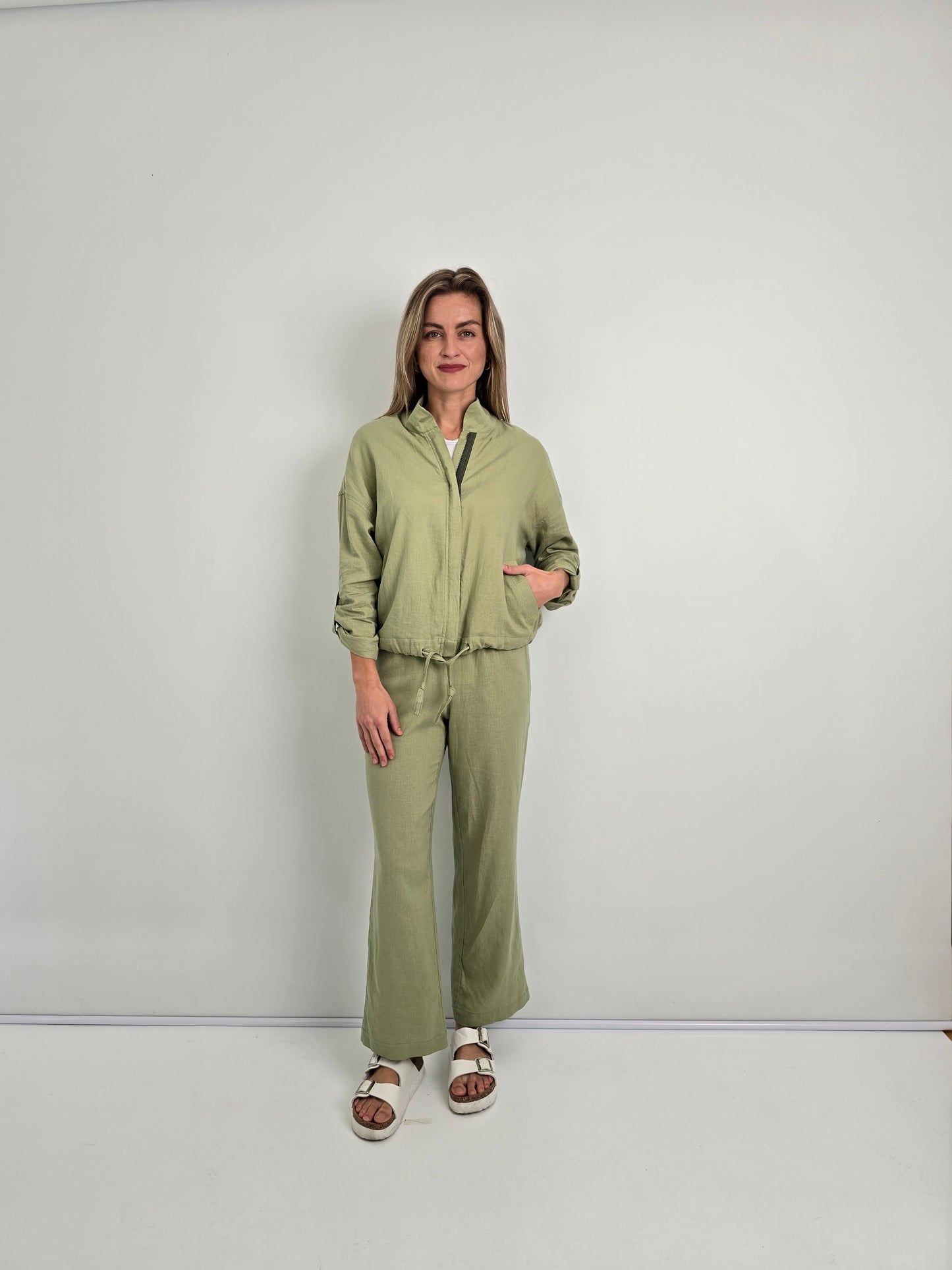 Remi styled zipper jacket