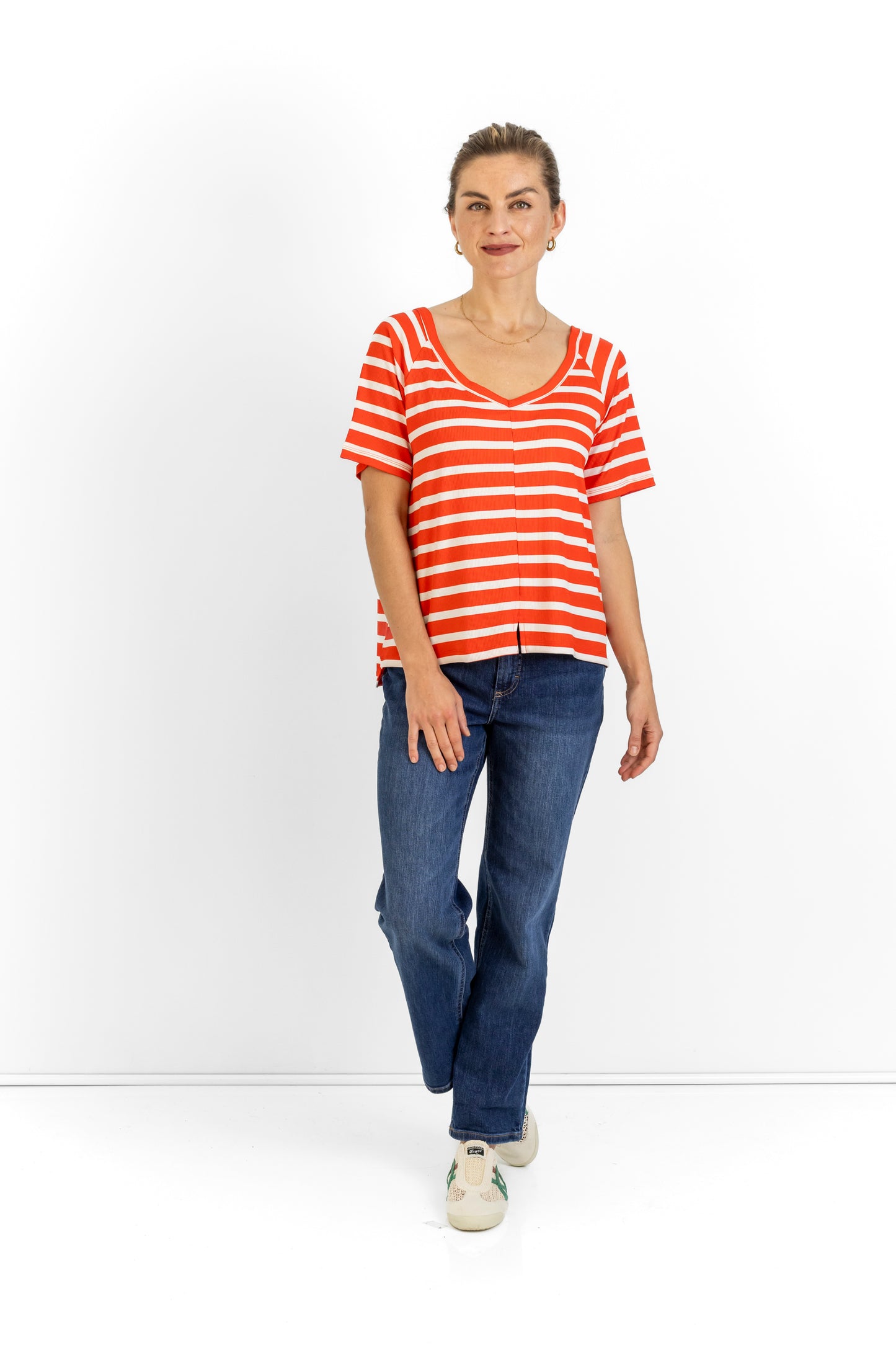 Ruth double v-neck tee with front slit