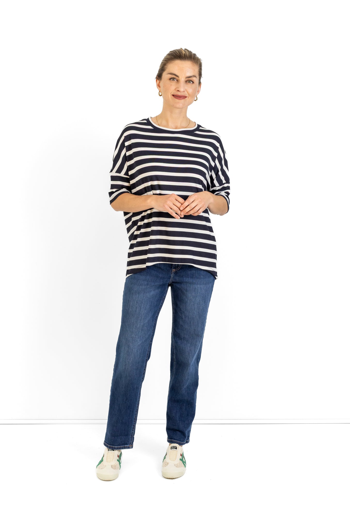 Chloe classic tee with back seam