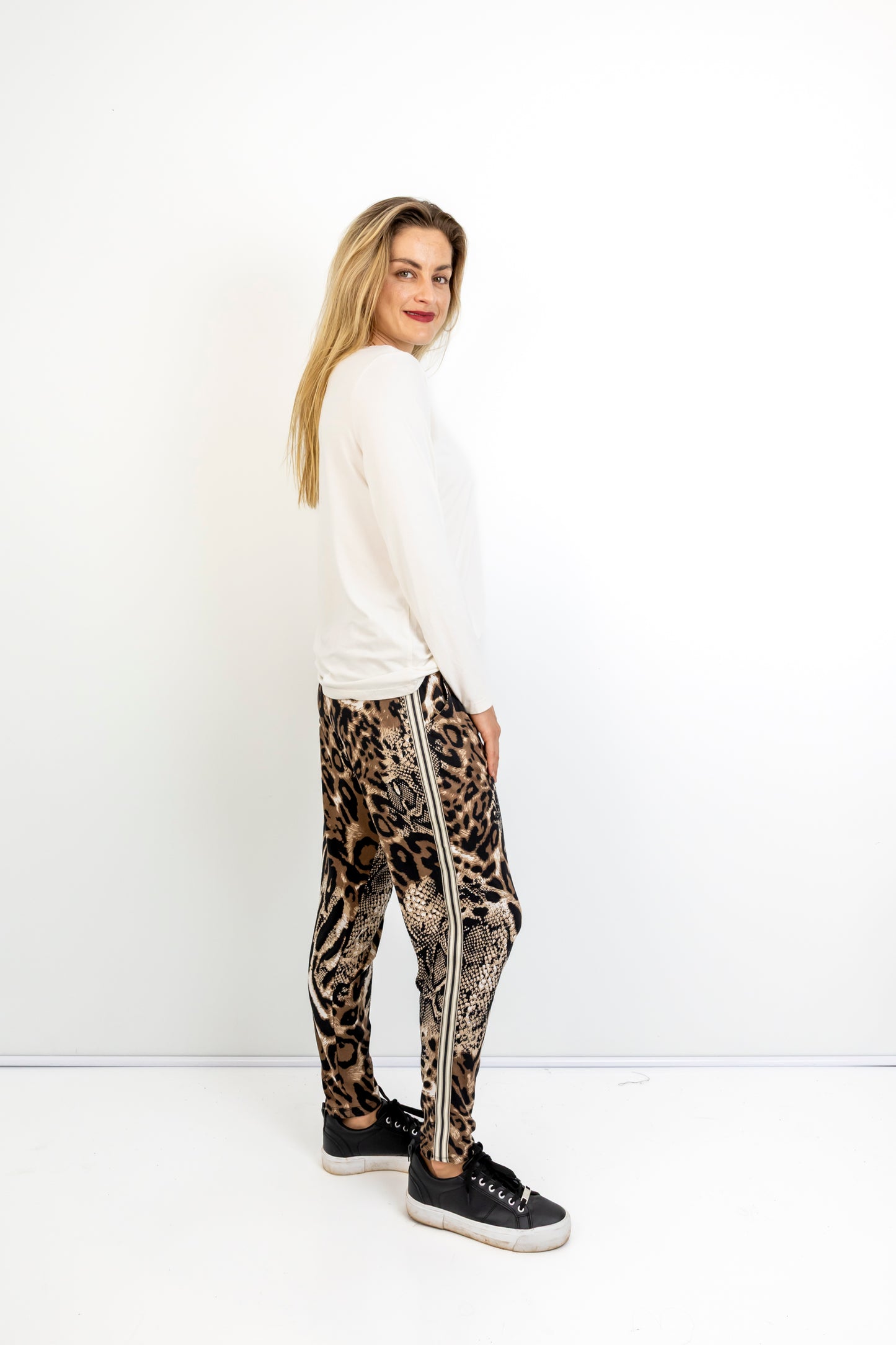 Roxanne classic pant, Warm handle with Petersham tape