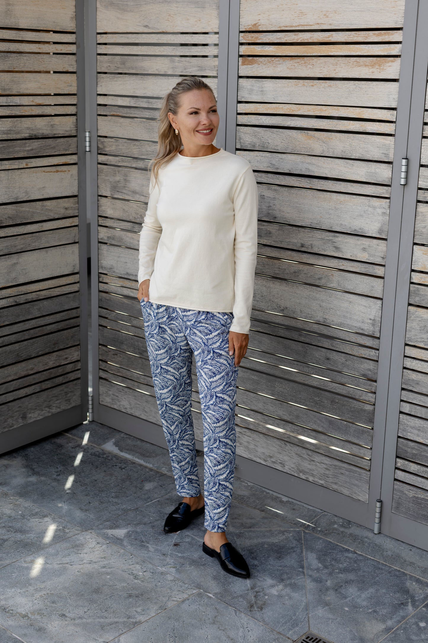 Milan classic funnel neck knit