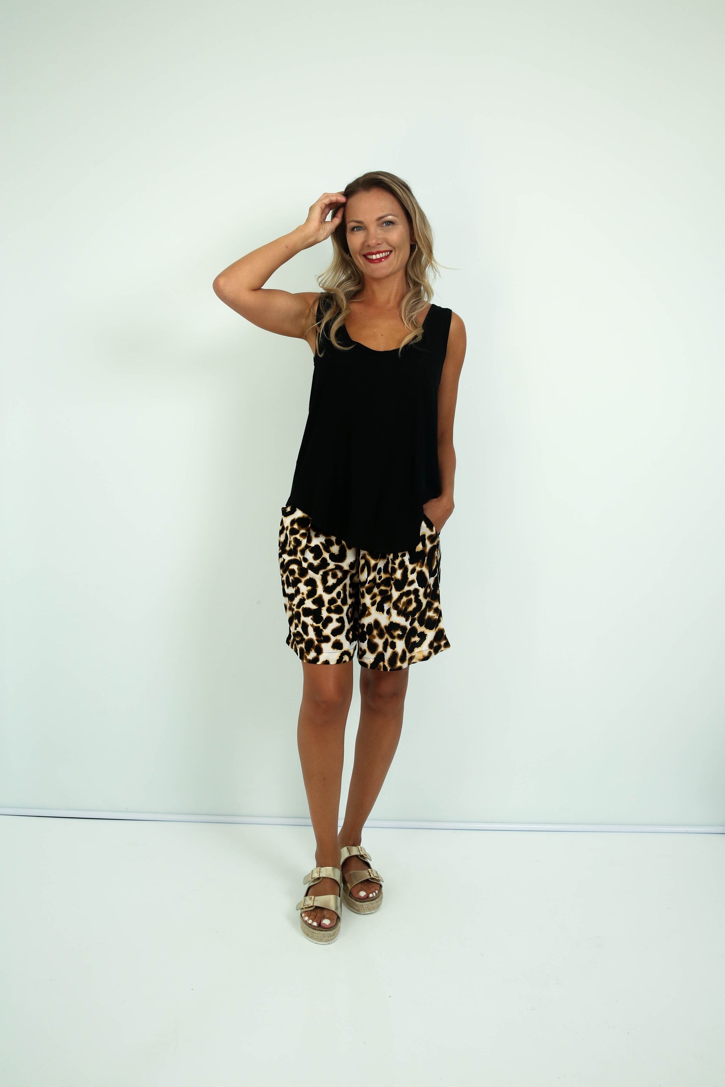 Alessia classic short