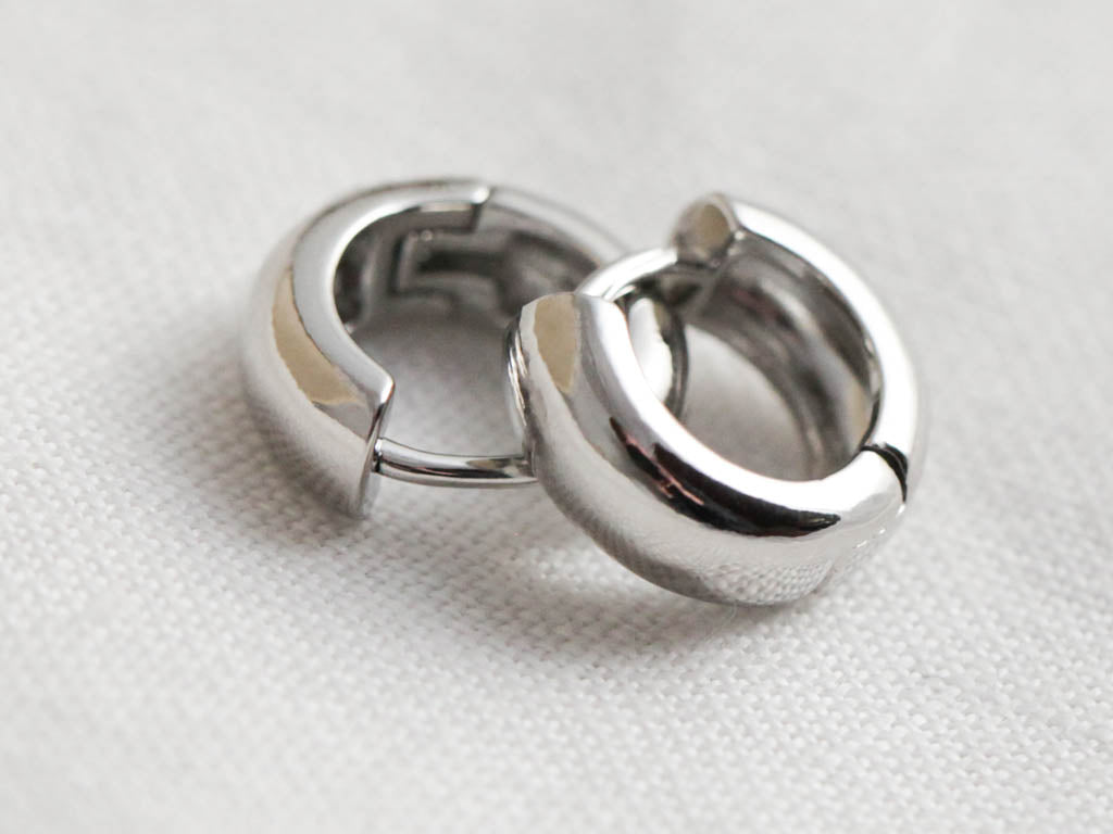 Small plain silver hoops