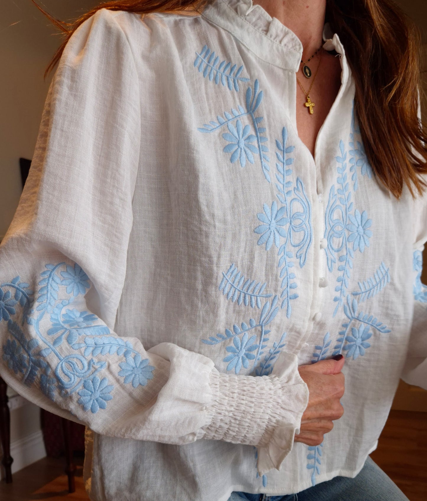 Embroidered blouse with elasticated cuff