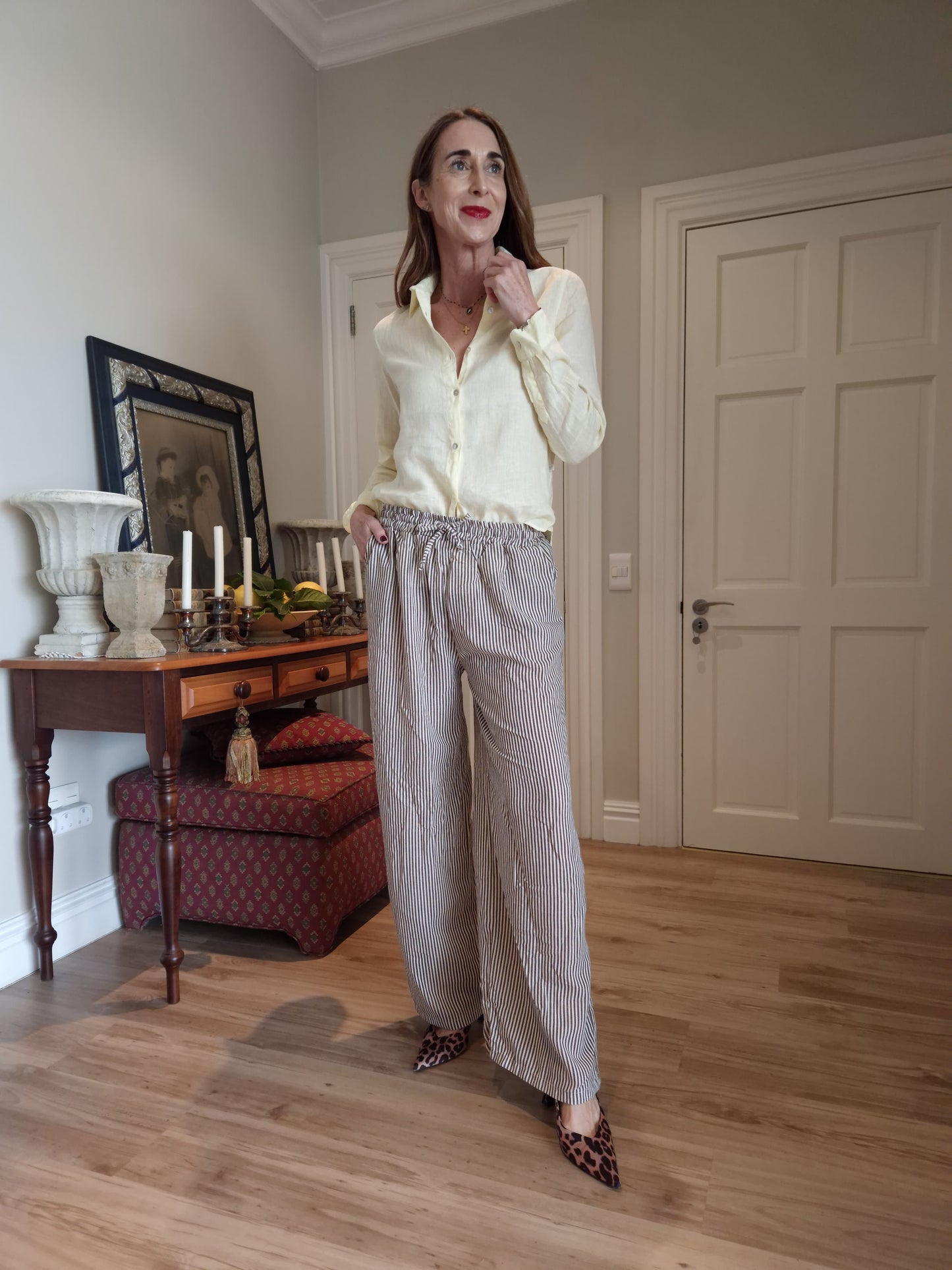 Chocolate brown striped pant with elasticated waist and side pockets