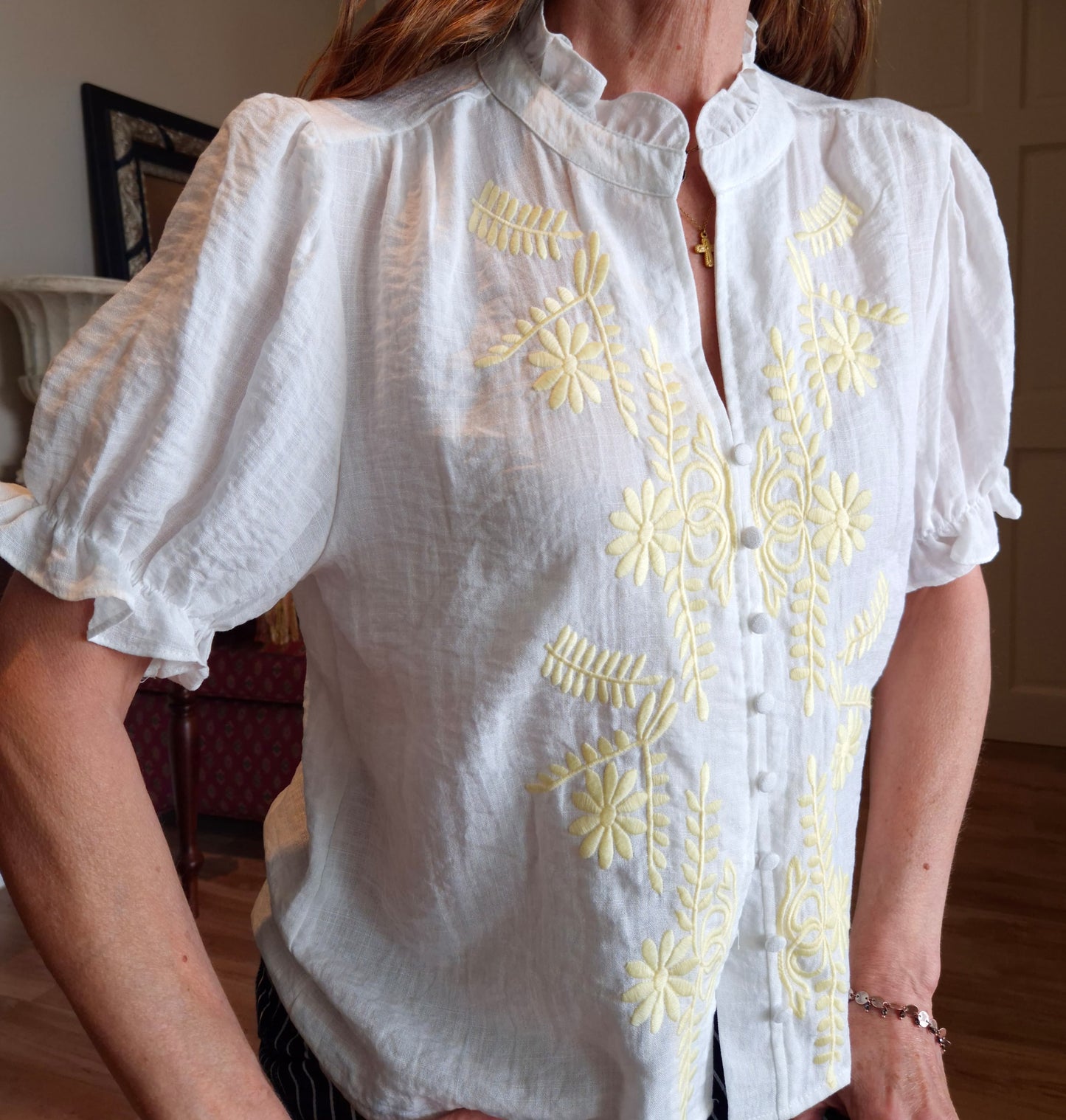 Short sleeve blouse