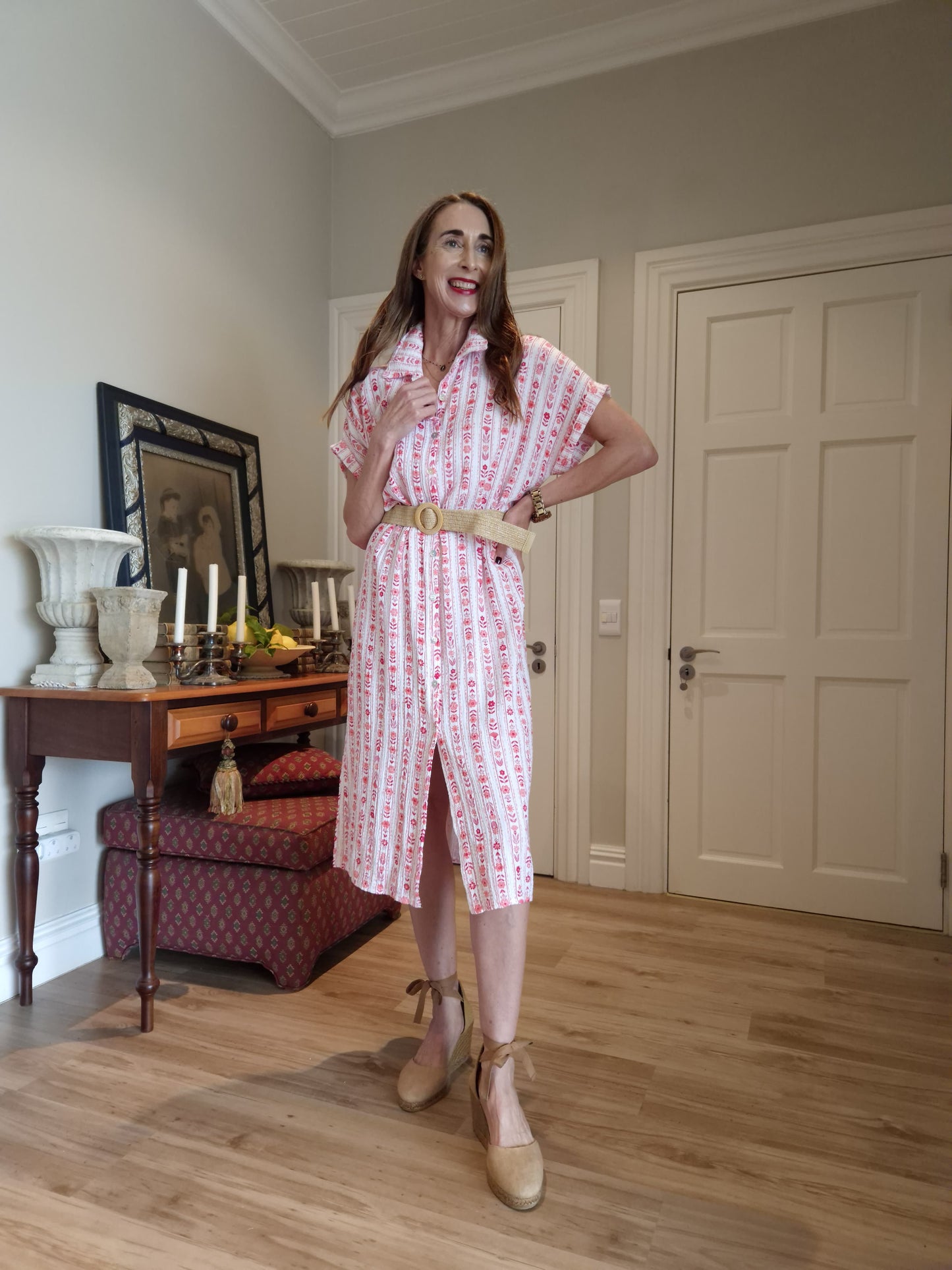 Muslin button down dress with belt and side slits