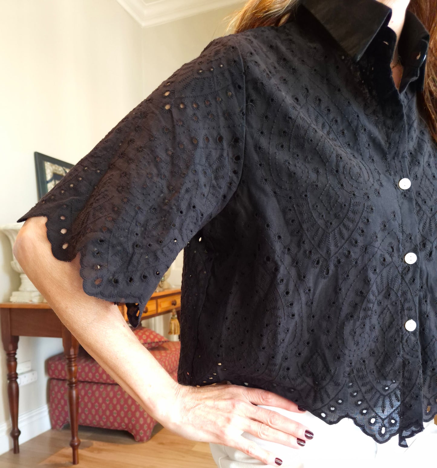 Black anglaise button shirt.