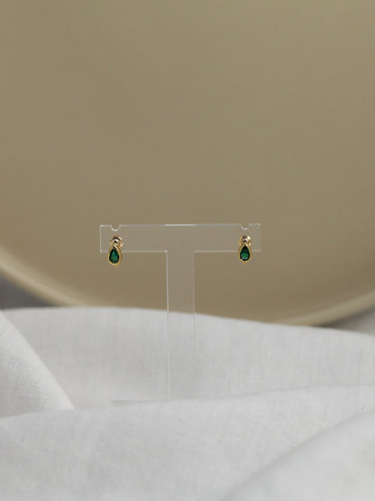 Emerald studs