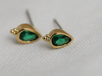 Emerald studs