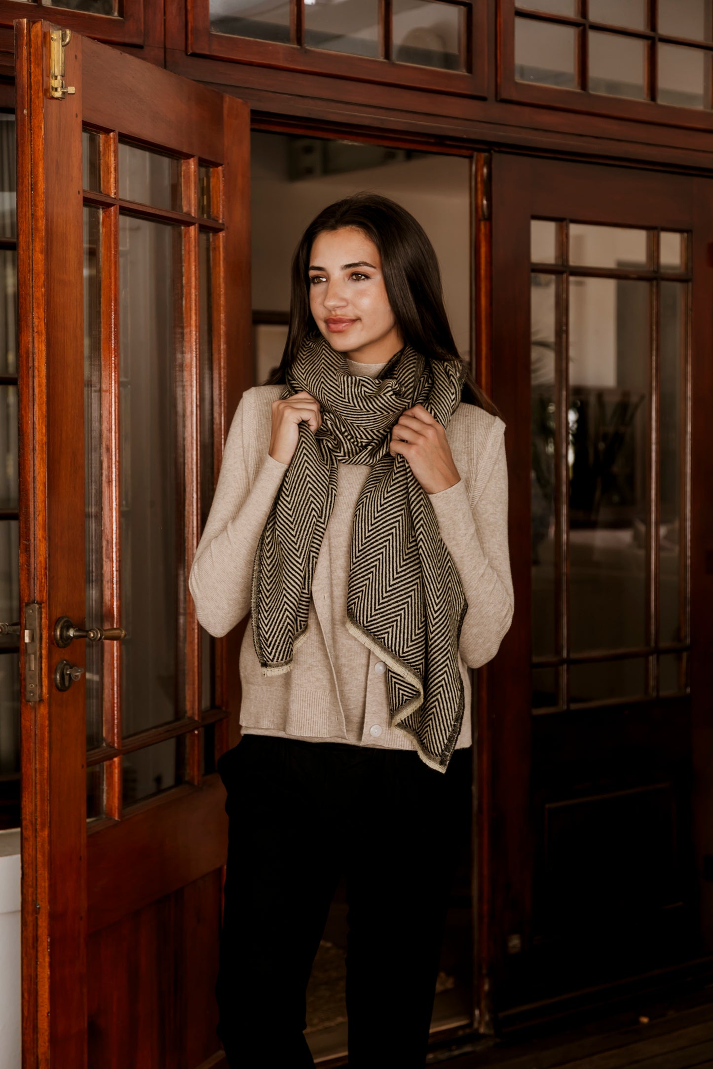 100% Cashmere Herringbone scarf