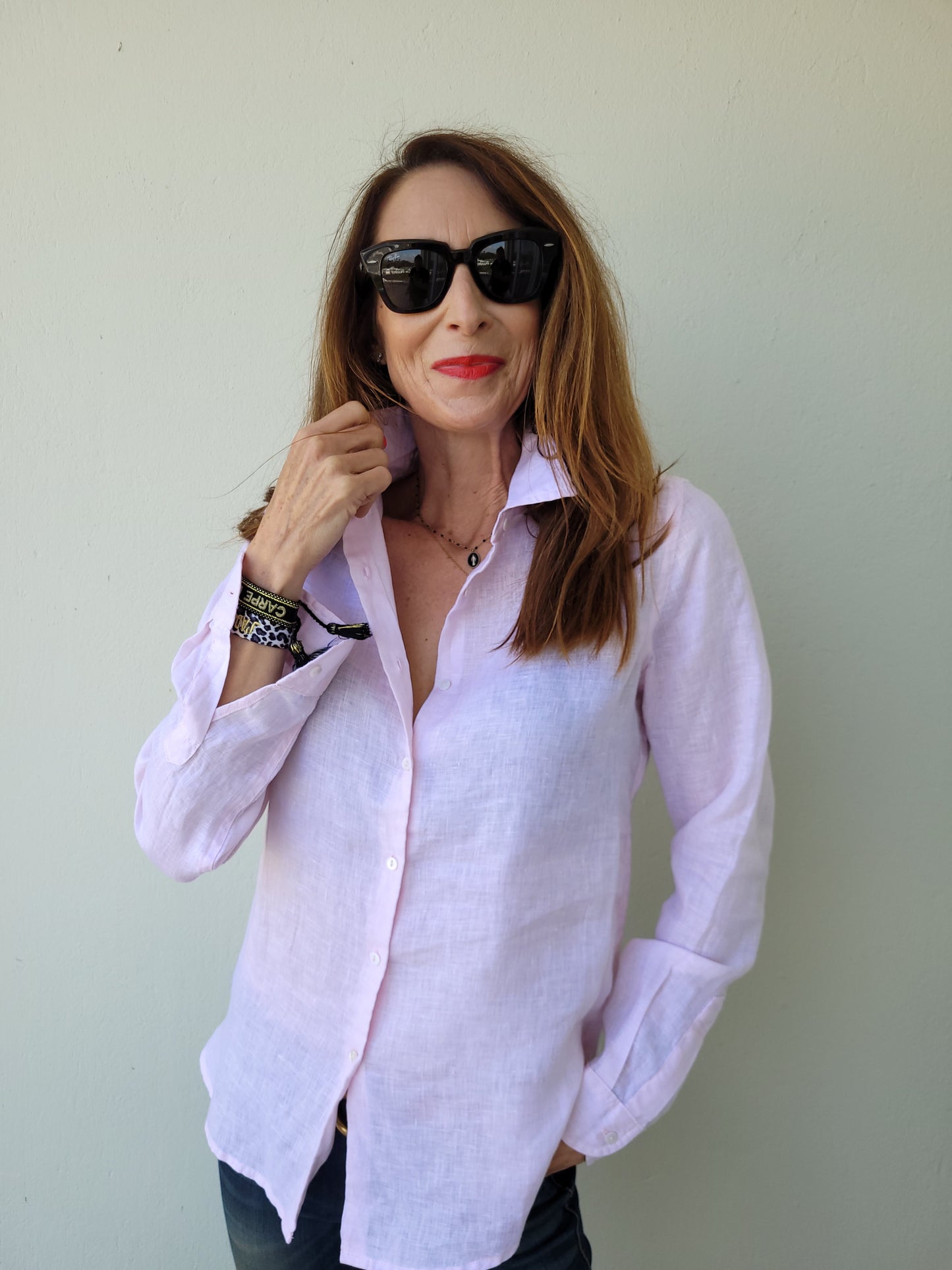 Classic button-down linen shirt - Pale Pink