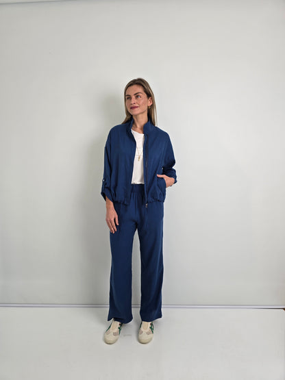 Remi styled zipper jacket