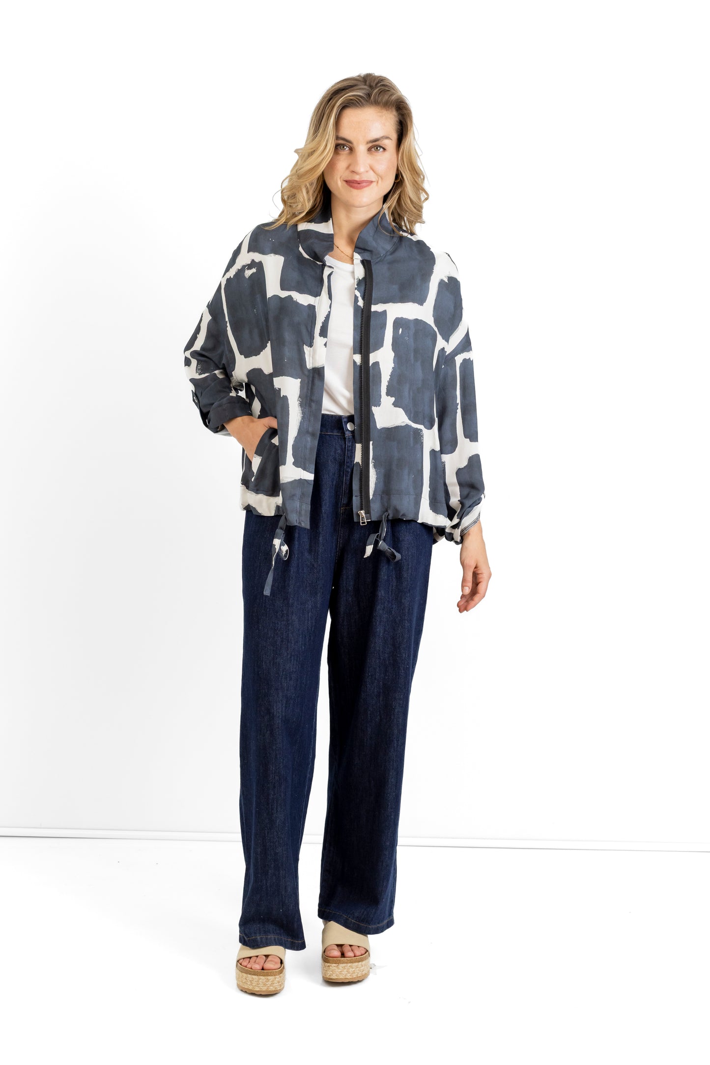 Remi styled zipper jacket