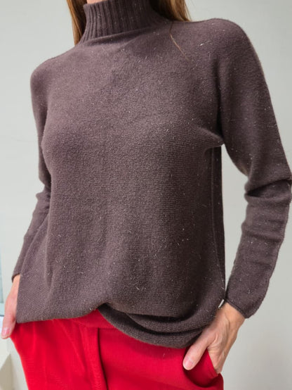 Supersoft chocolate poloneck with gold thread detail.