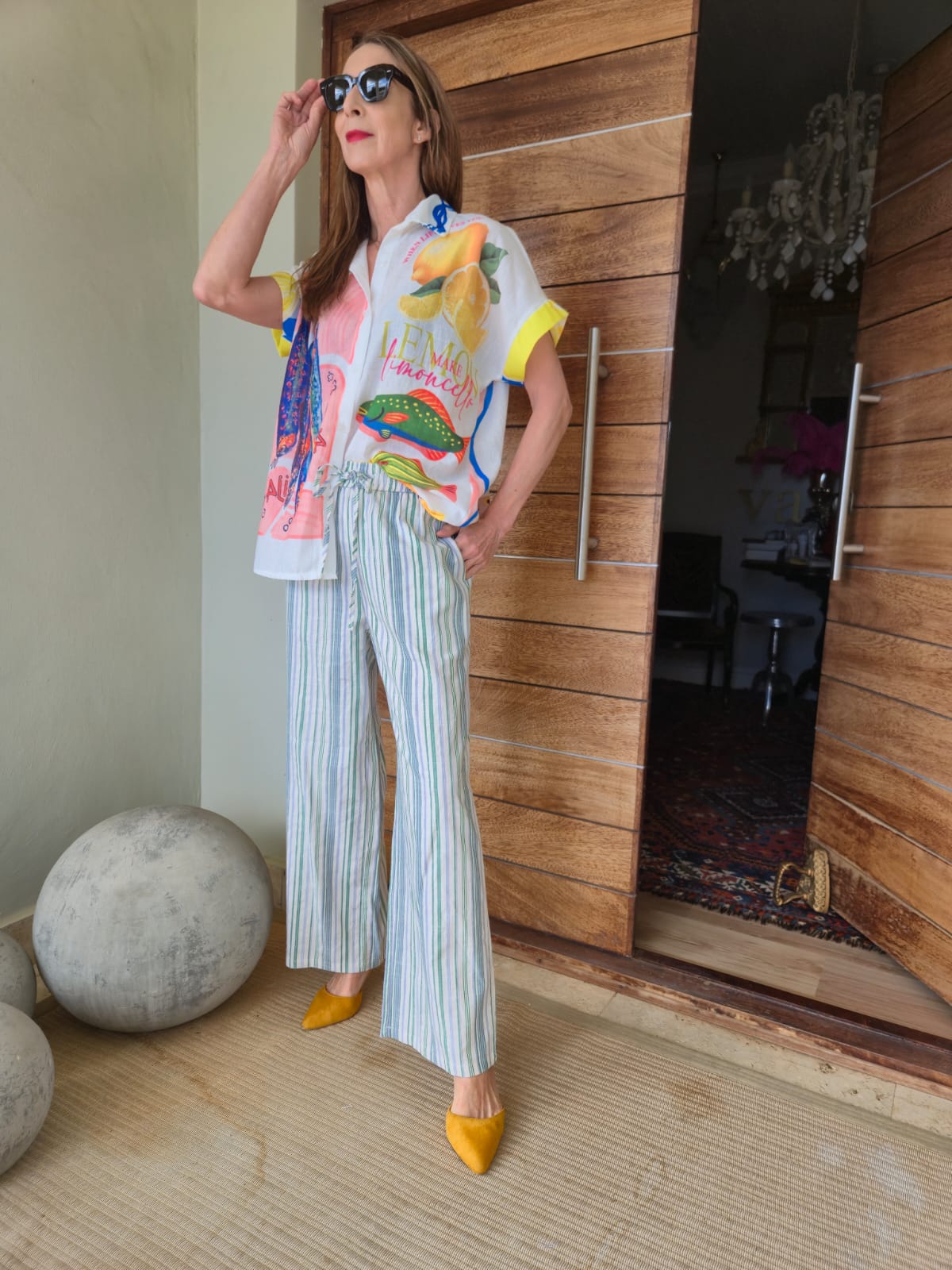 Wide legged pant.