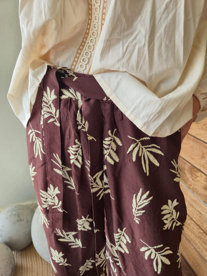 Chocolate wide legged pant