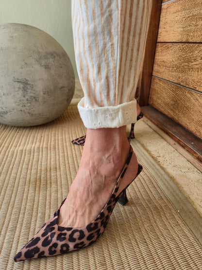 Stone on Cream Striped 3/4 Pant with Anglaise detail on cuff.