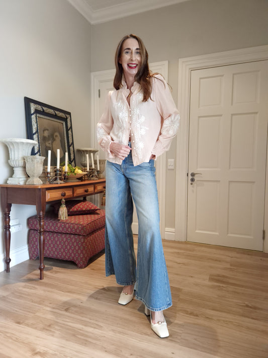 Embroidered blouse with elasticated cuff