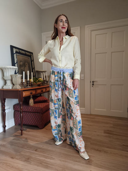 Wide leg printed pant with elasticated waist