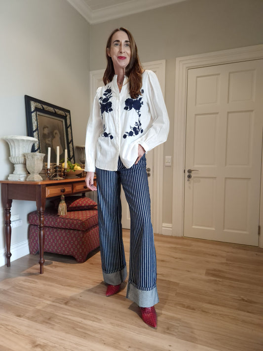 Cotton blouse with navy embroidery
