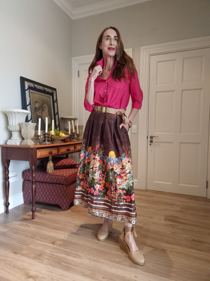Skirt with elasticated waist at back and side pockets
