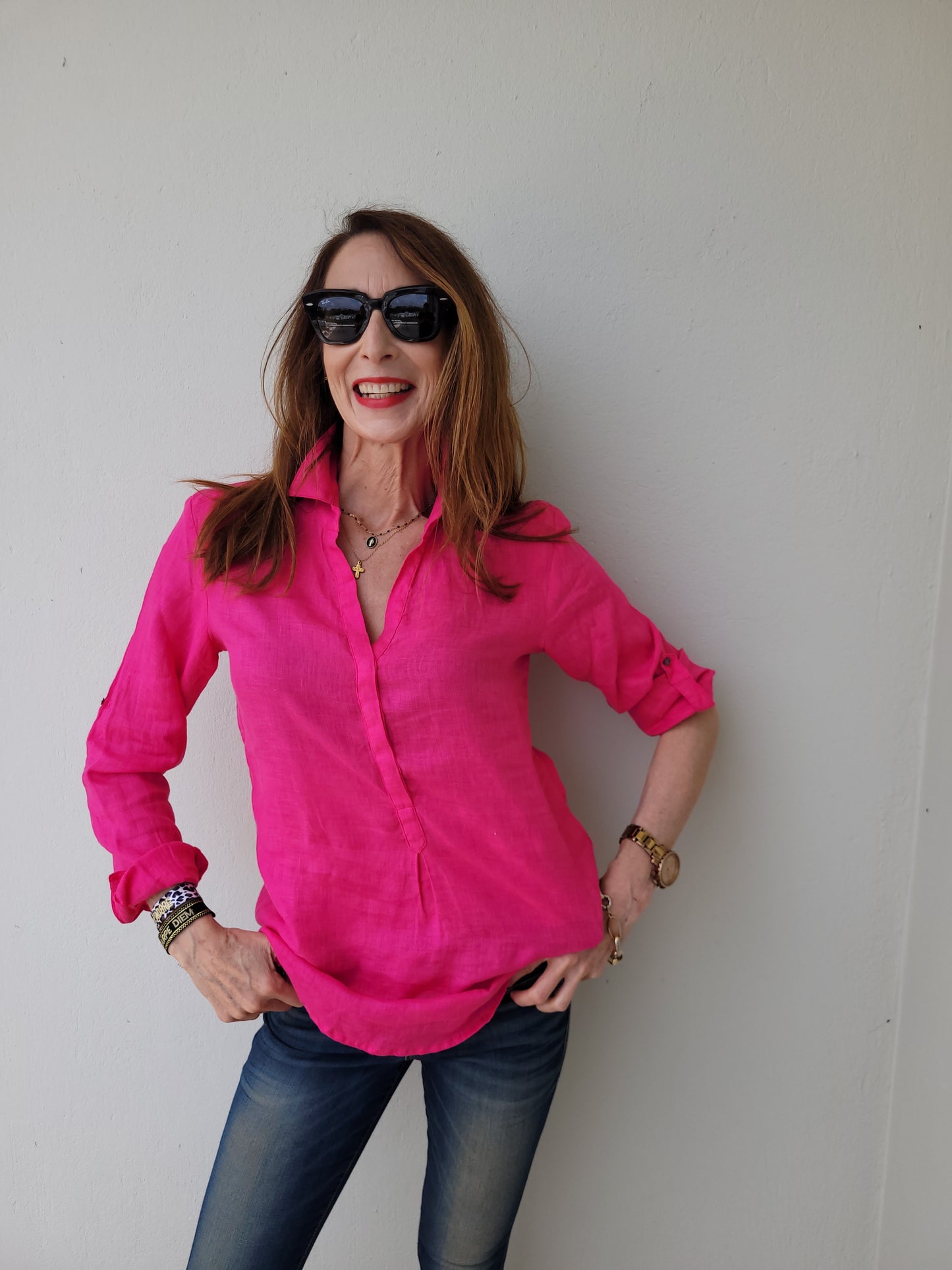 Linen shirt with tab on sleeve - Fuchsia